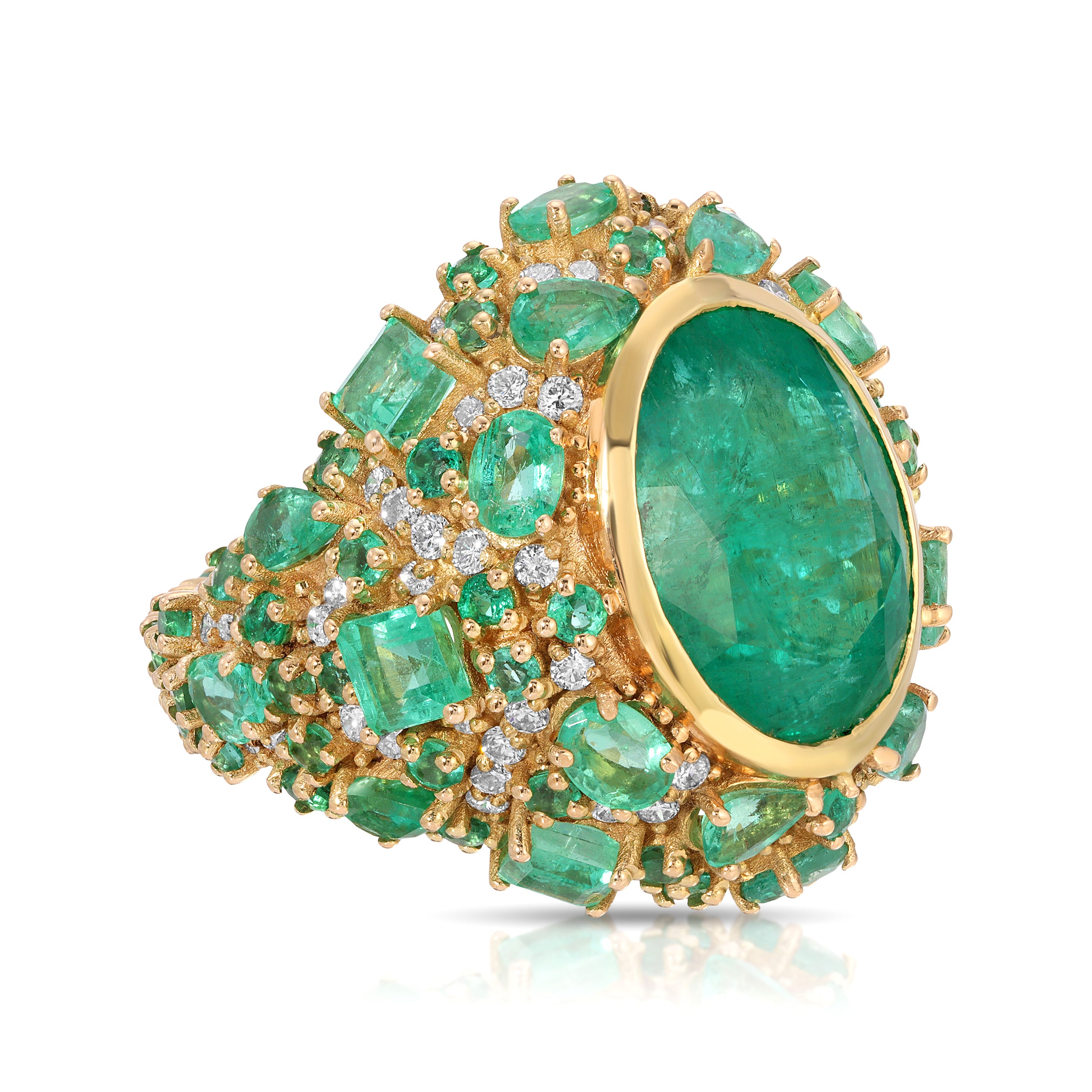 Emerald Bomba Diamond Cocktail Ring