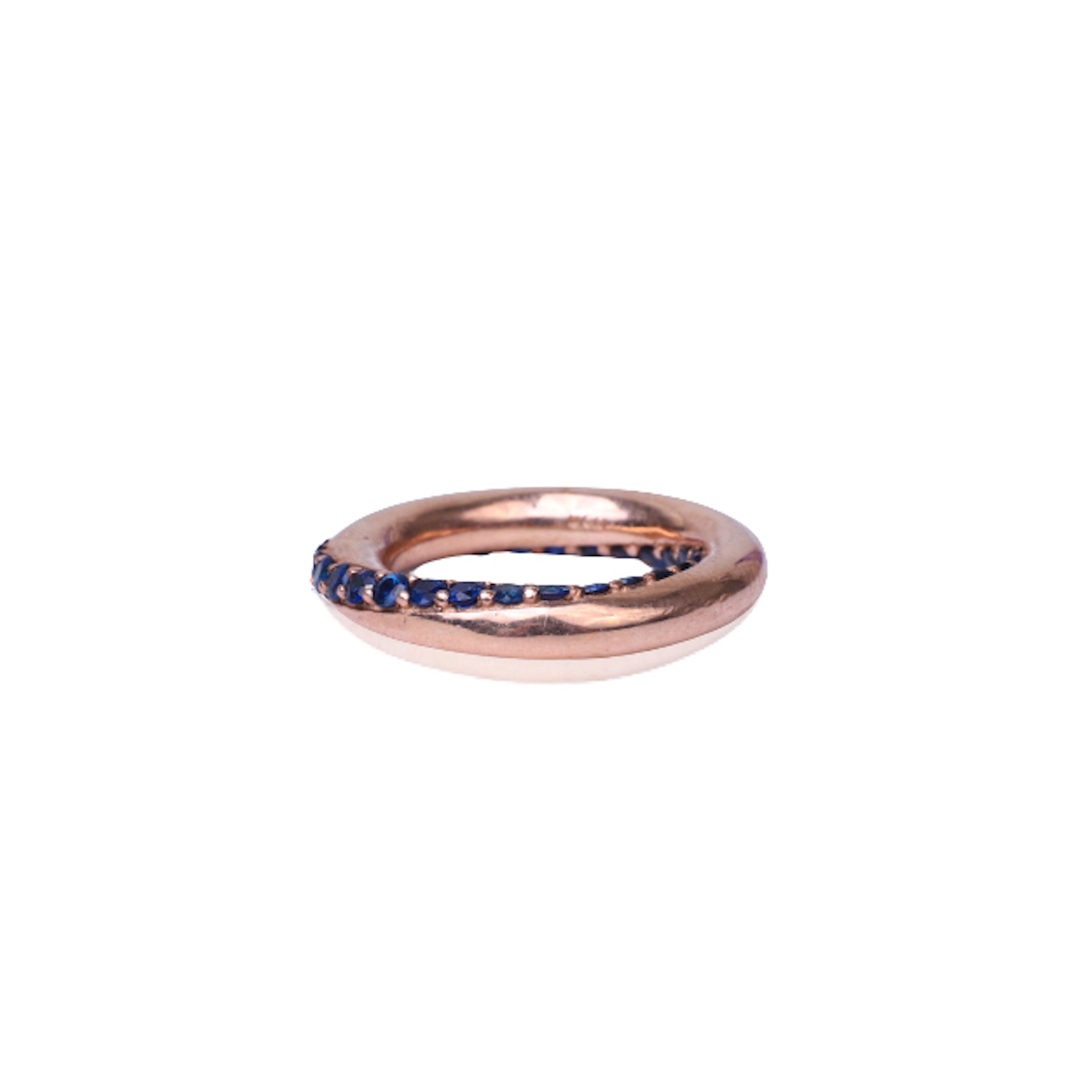 Rose Sapphire Swirl Band