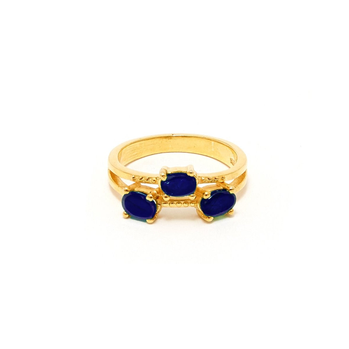 Petit Jai Sapphire Three Ring
