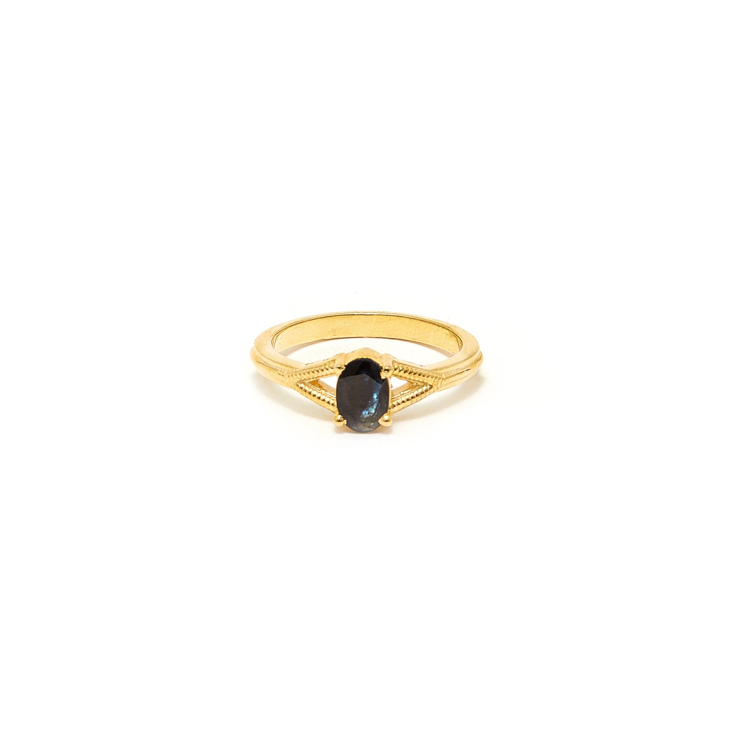 Petit Jai Sapphire Seven Ring
