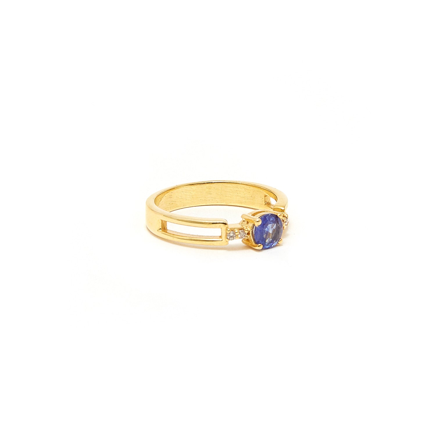 Petit Jai Sapphire Diamond Ten Ring